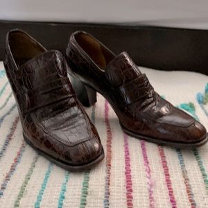 Bloomingdales Leather Pumps Size 7